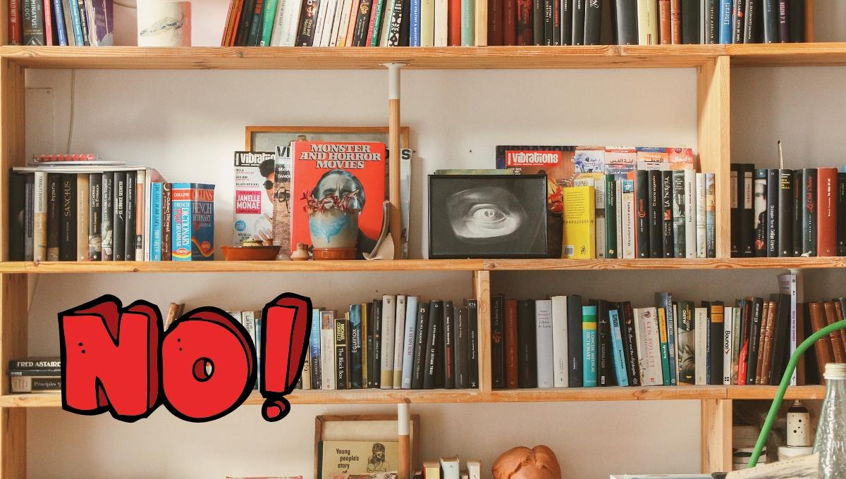El error de decoración que casi todos cometen con la biblioteca de casa